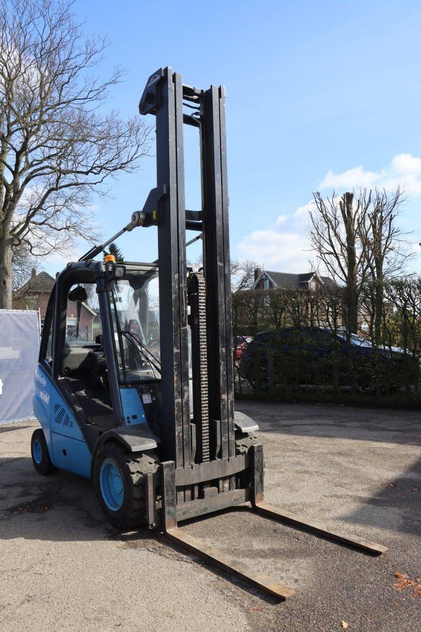 Linde H25T LPG-Gabelstapler 2500 kg 8,3 m 2009