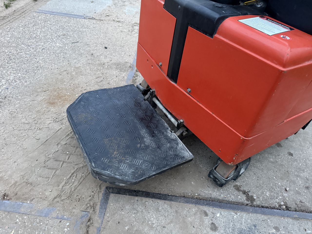 BT Stapelaar triplo mast 450cm + initiële heffing