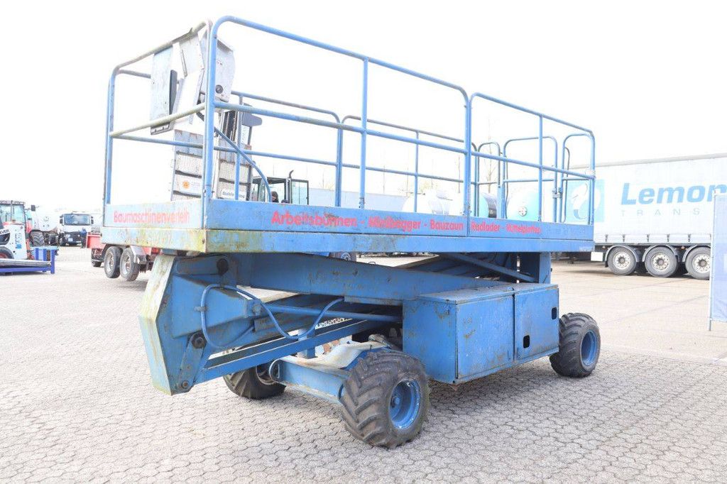 Articulating boom lift Upright SL30 Diesel 11m 1999
