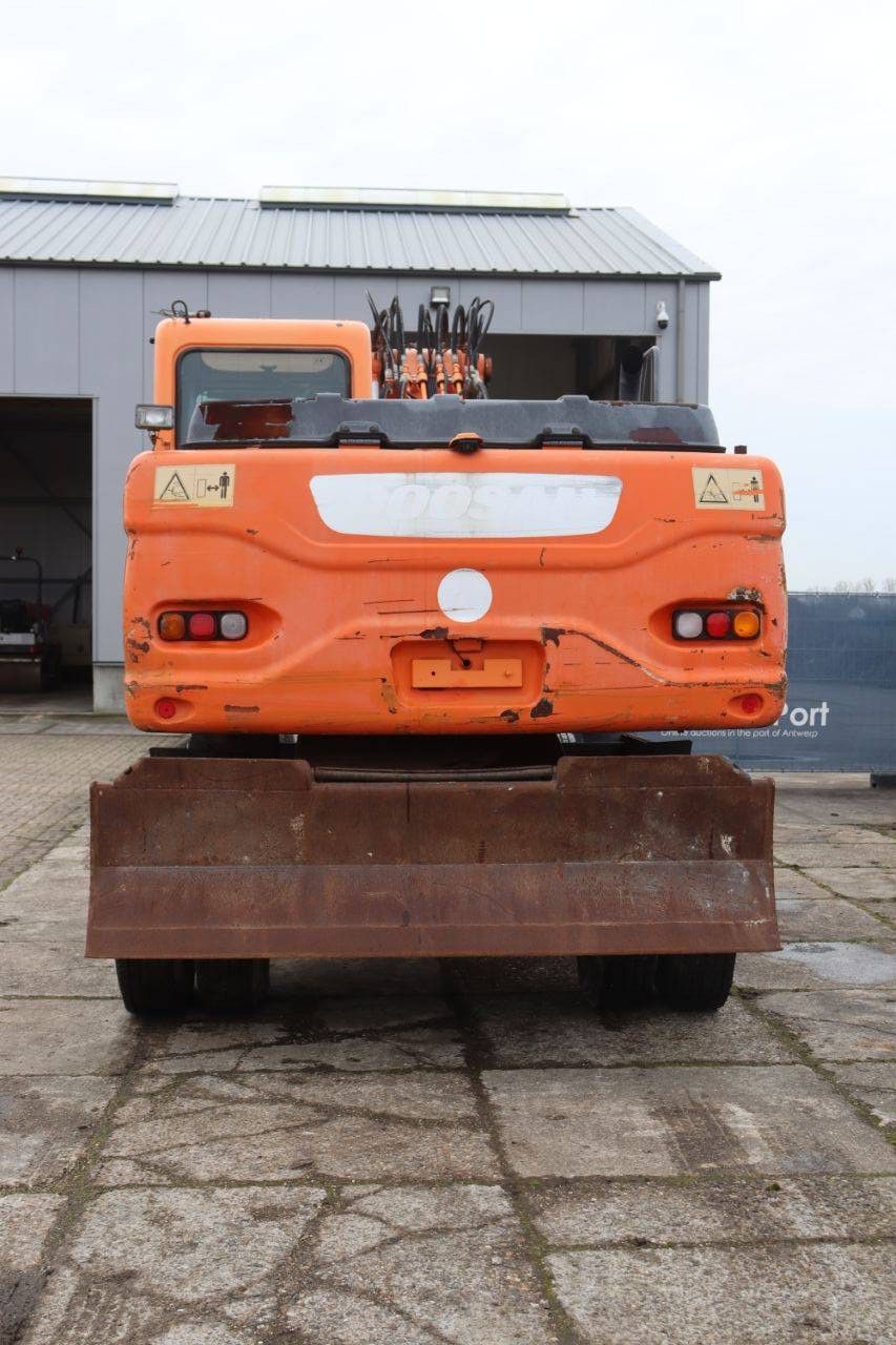 Doosan DX190W-5 Diesel Wheeled Excavator 2010