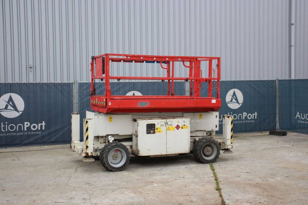 Scissor lift Genie GS-3369 Diesel 11.75m 2013