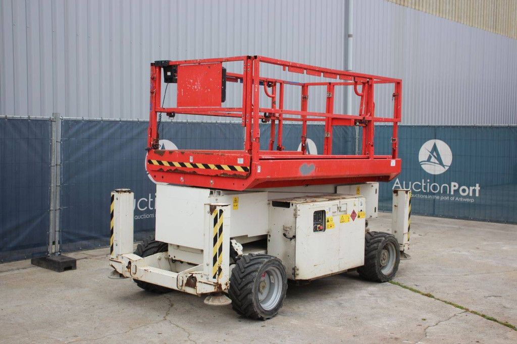 Scissor lift Genie GS-3369 Diesel 11.75m 2013