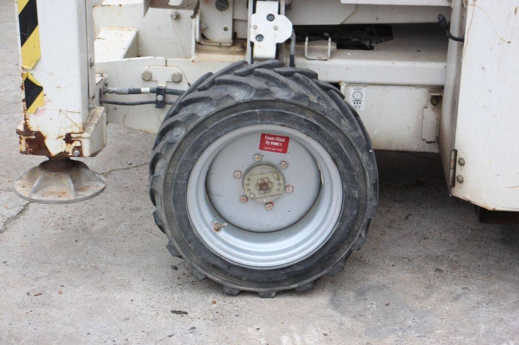 Scissor lift Genie GS-3369 Diesel 11.75m 2013