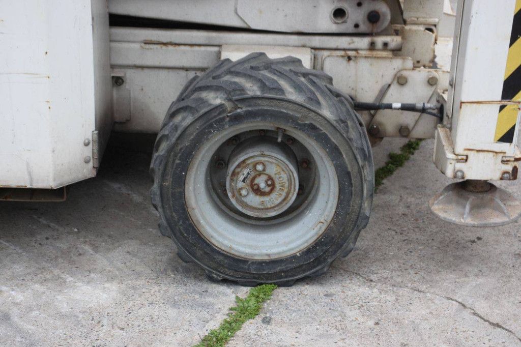 Scissor lift Genie GS-3369 Diesel 11.75m 2013