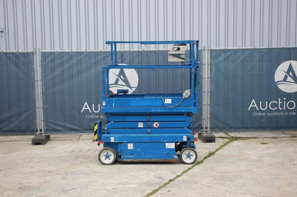 SkyJack SJ3219 Elektrische Scherenbühne 7,8 m 2015