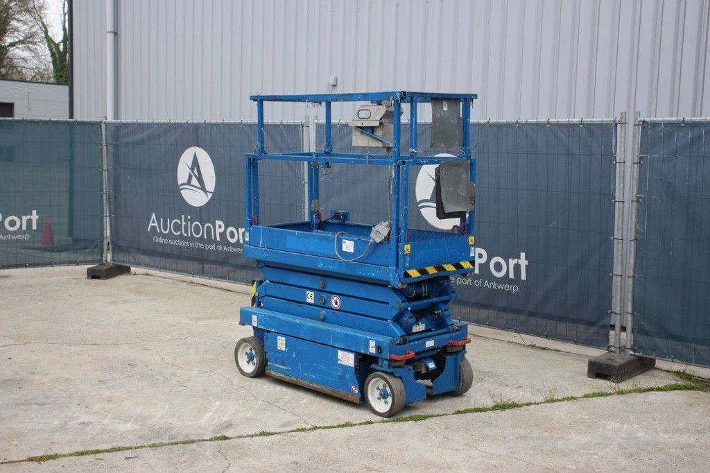 SkyJack SJ3219 Elektrische Scherenbühne 7,8 m 2015