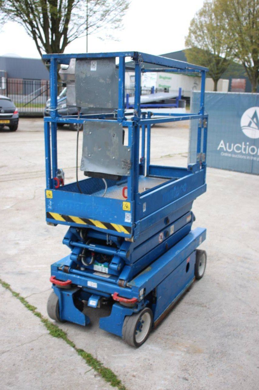 SkyJack SJ3219 Elektrische Scherenbühne 7,8 m 2015