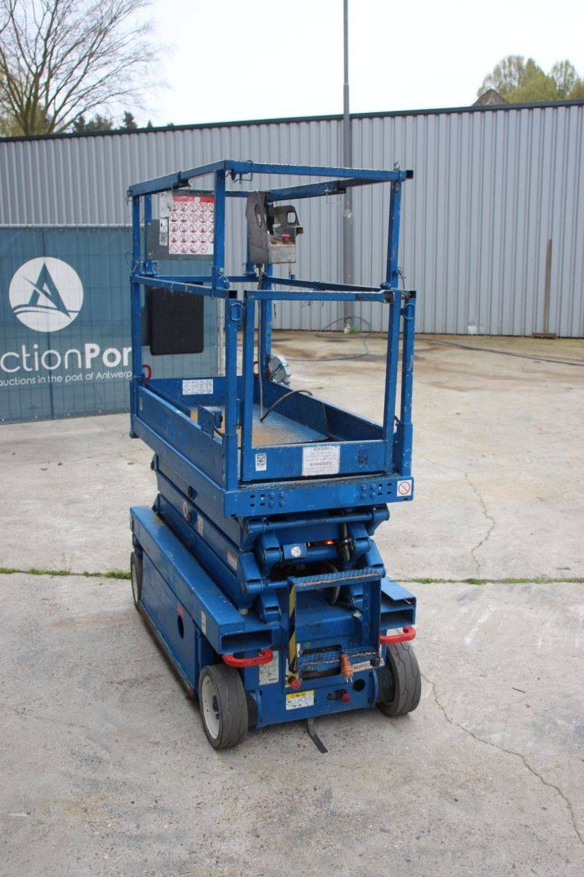 SkyJack SJ3219 Elektrische Scherenbühne 7,8 m 2015