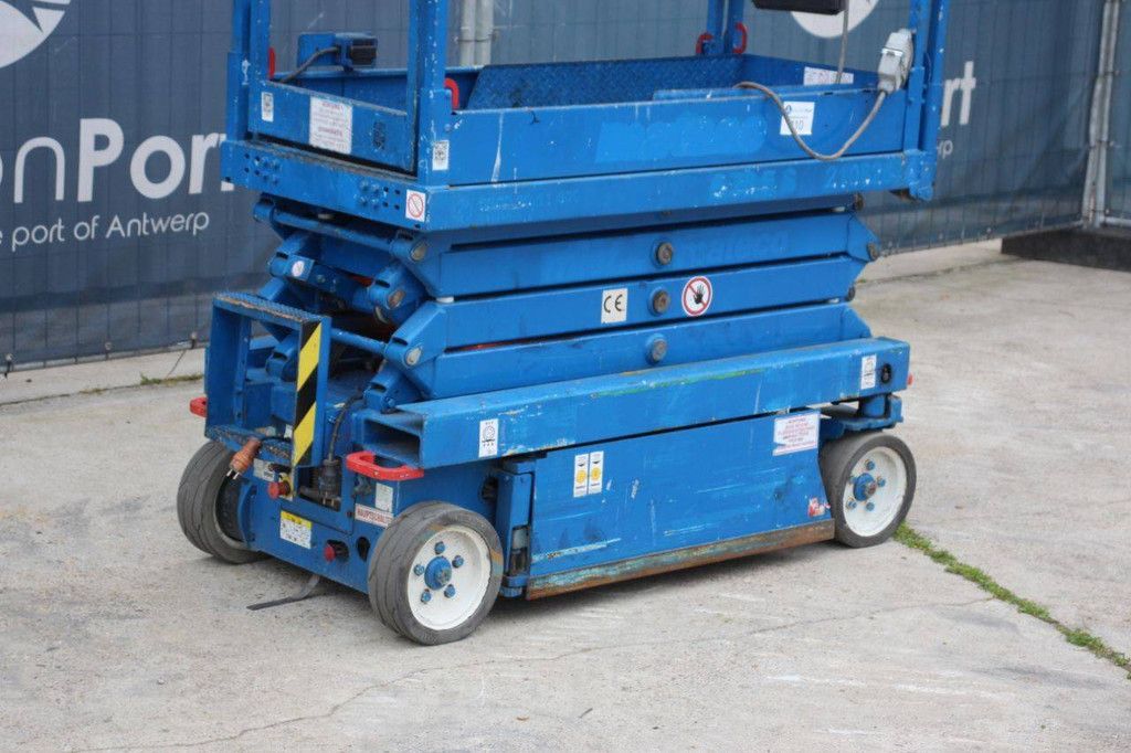 SkyJack SJ3219 Elektrische Scherenbühne 7,8 m 2015