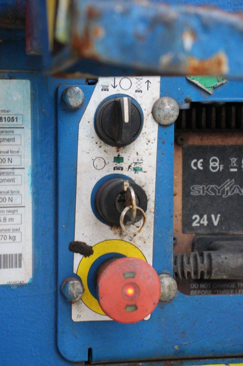 SkyJack SJ3219 Elektrische Scherenbühne 7,8 m 2015