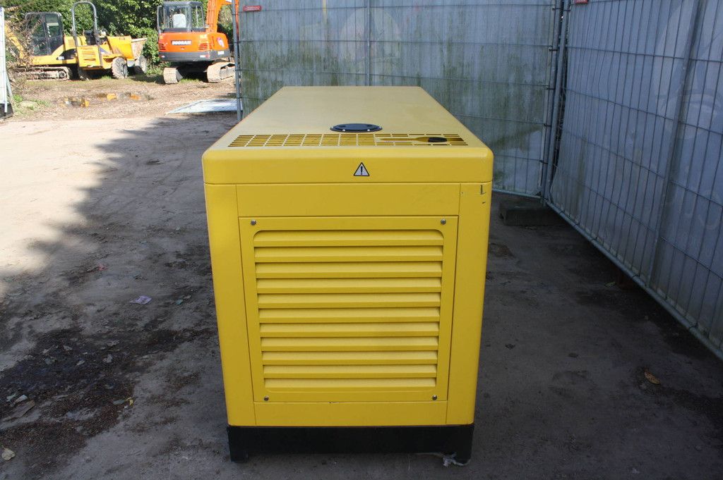 Generator Compal Power VG-R30 Diesel 2025 37,5 kVA