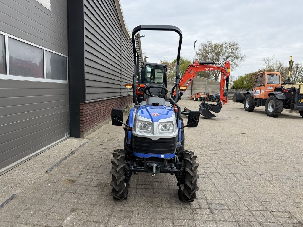 Iseki TM3187 minitractor NIEUW met stuurbekrachtiging