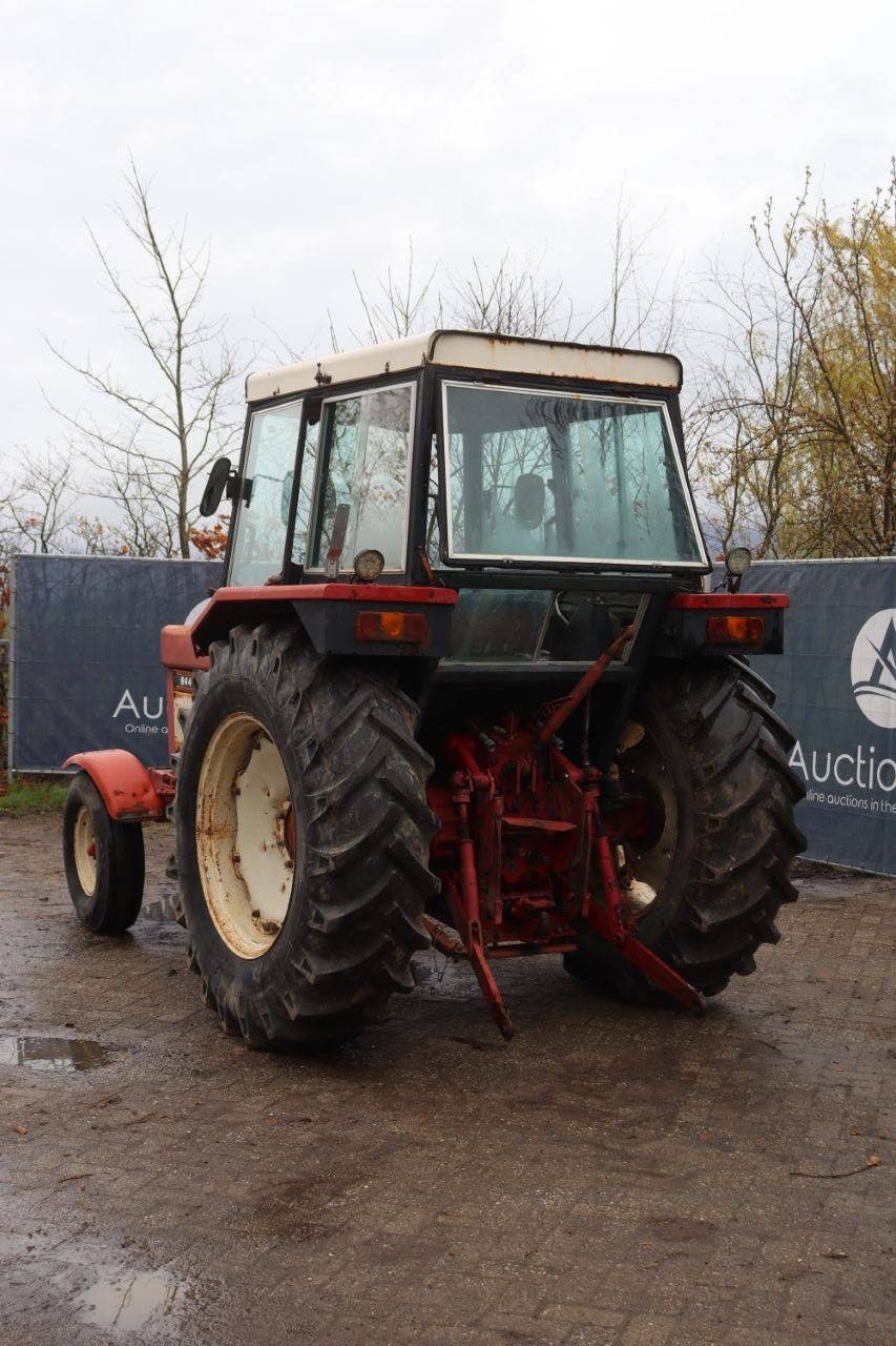 Traktor International Harvester Co 844 Diesel 74 PS
