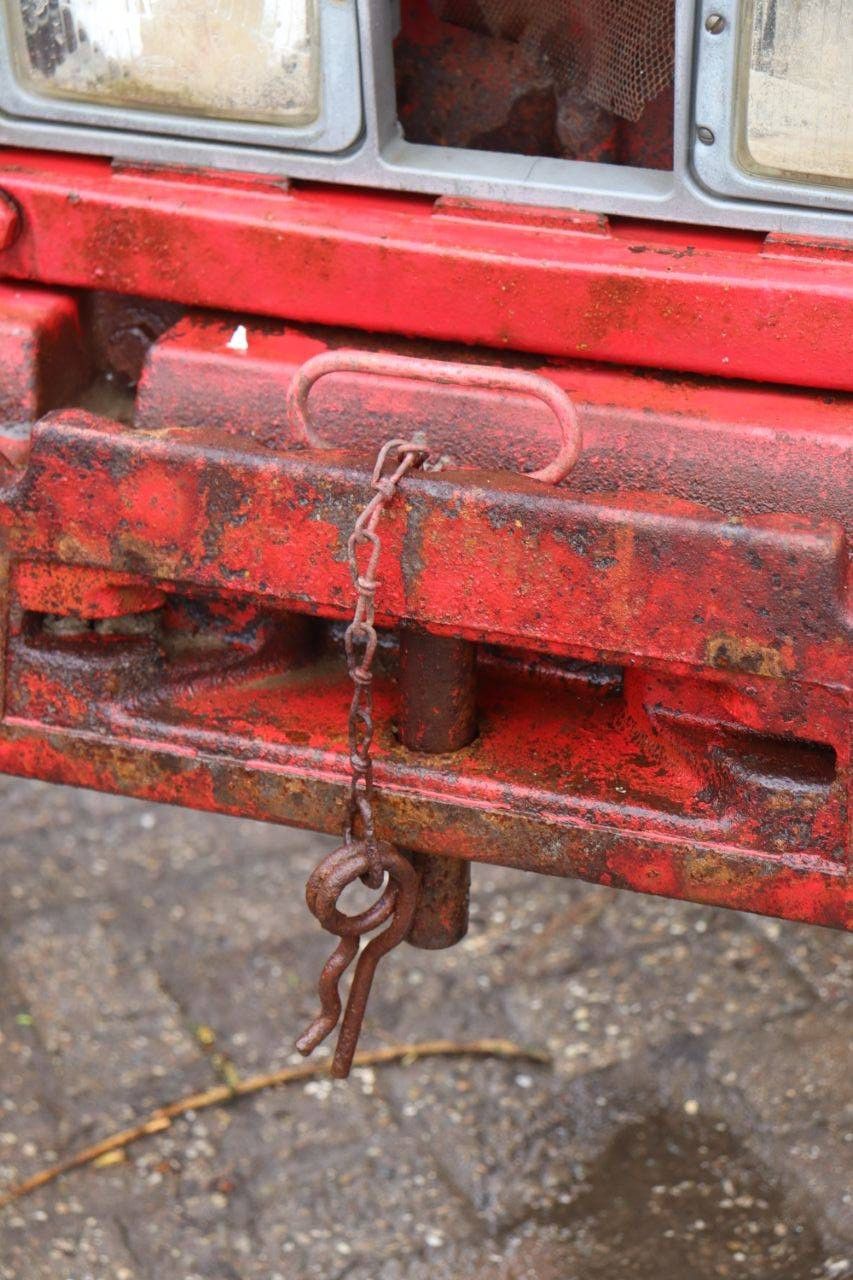 Traktor International Harvester Co 844 Diesel 74 PS