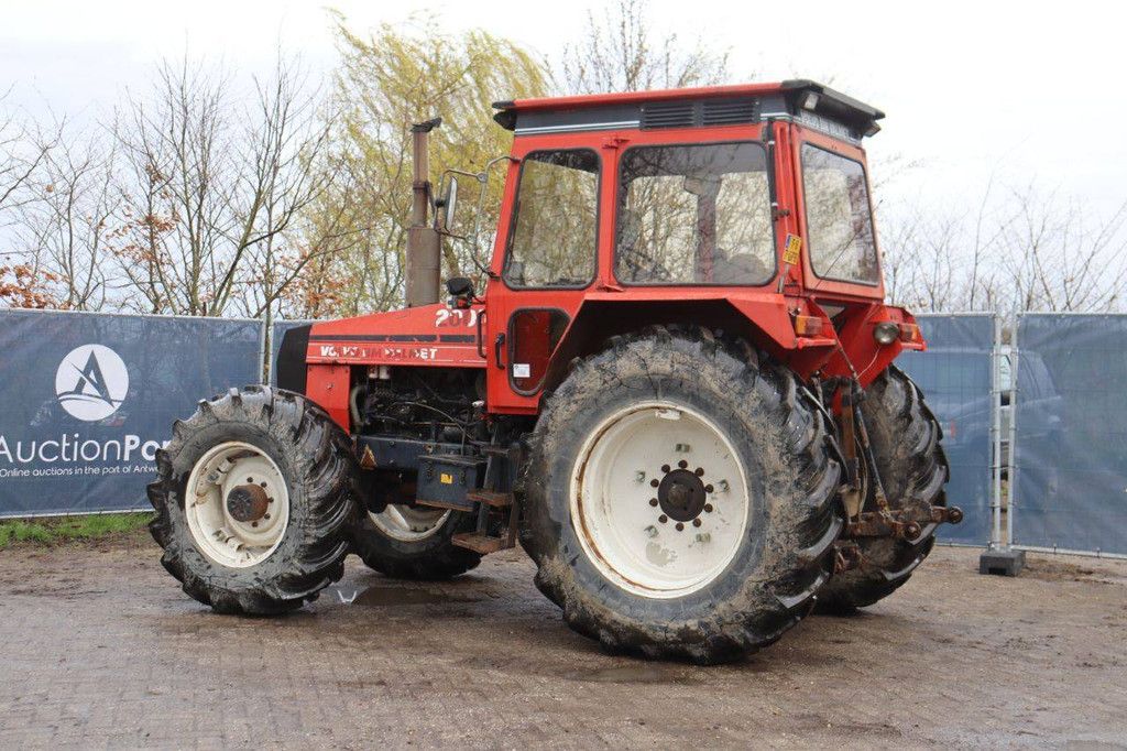 Traktor Volvo BM VALMET 2005 Diesel 142 PS 1986
