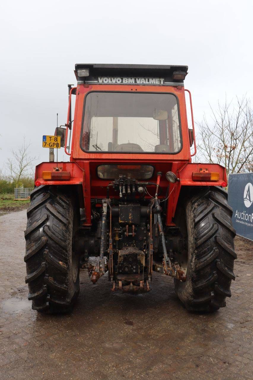 Traktor Volvo BM VALMET 2005 Diesel 142 PS 1986