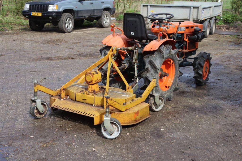 Mini tractor Kubota B7001 Diesel 13hp with lawn mower
