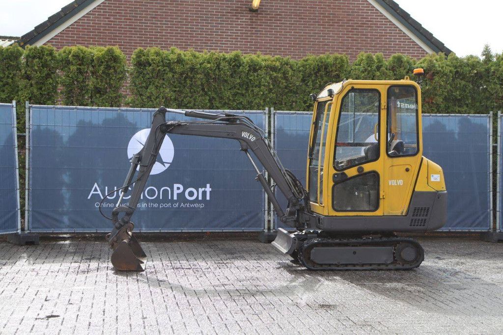 Minibagger Volvo 261 Diesel 2000