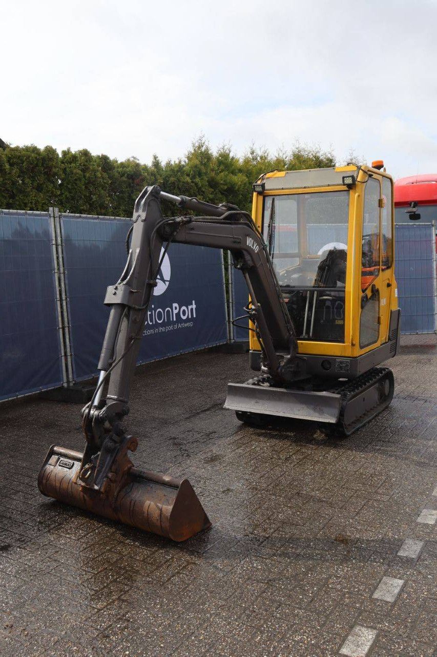 Minibagger Volvo 261 Diesel 2000