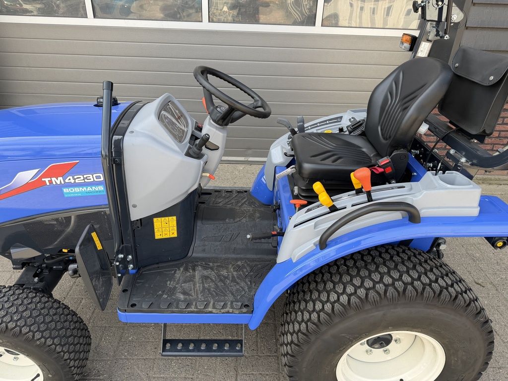 Iseki TM4230 HST minitractor NIEUW