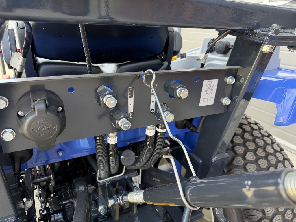 Iseki TM4230 HST minitractor NIEUW