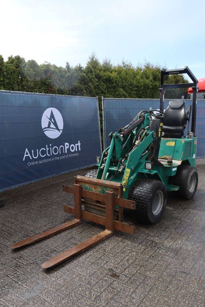 Wheel Loader SHERPA 200 Diesel 2015 with Bucket