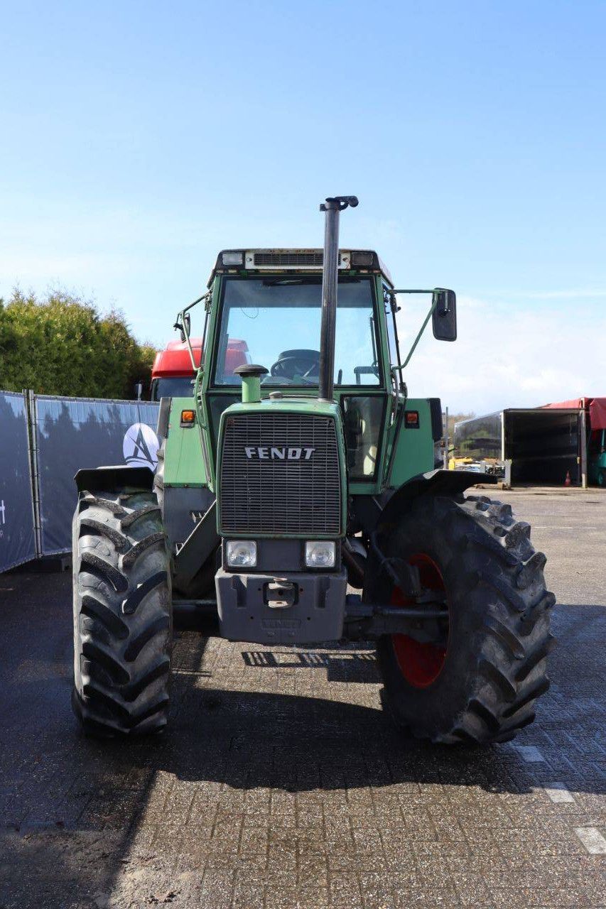 Tractor Fendt Farmer 311 LSA Diesel 1988