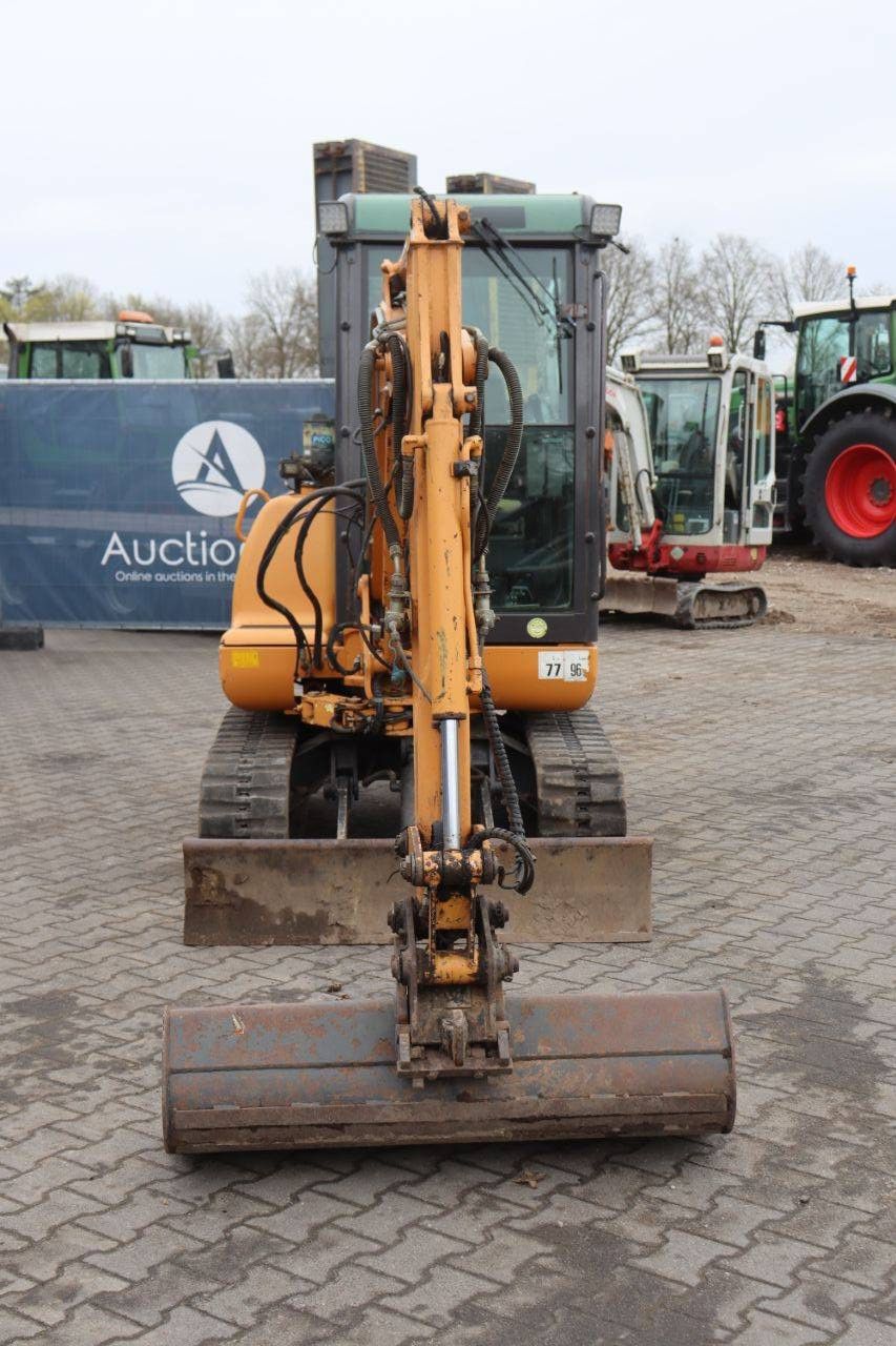 Rupsgraafmachine Case 28 CAB Diesel 2003