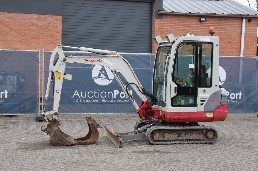 Crawler excavator Takeuchi TB219 Diesel