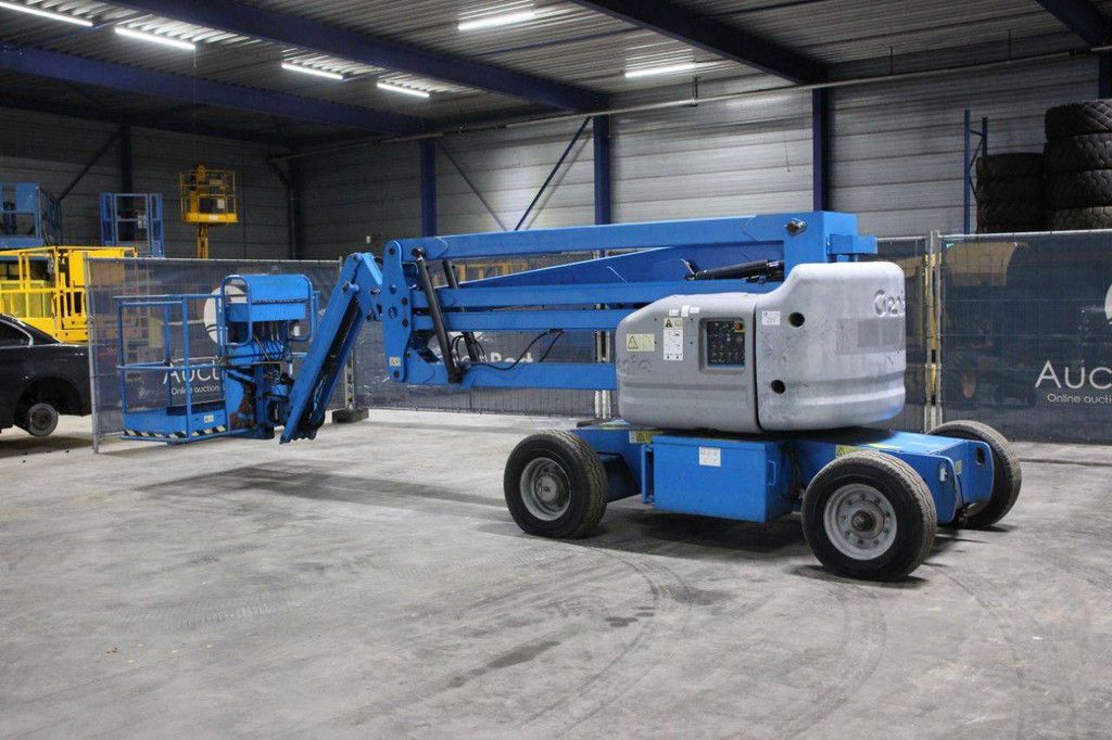 Genie Z-45/25 Gelenkteleskoparbeitsbühne, elektrisch + dieselbetrieben, 15,87 m, Baujahr 2008