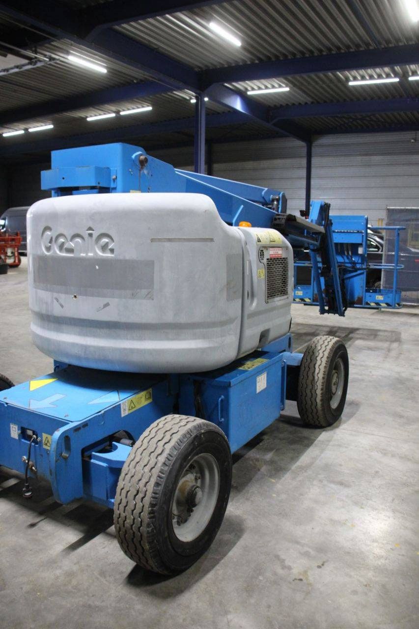 Genie Z-45/25 Gelenkteleskoparbeitsbühne, elektrisch + dieselbetrieben, 15,87 m, Baujahr 2008