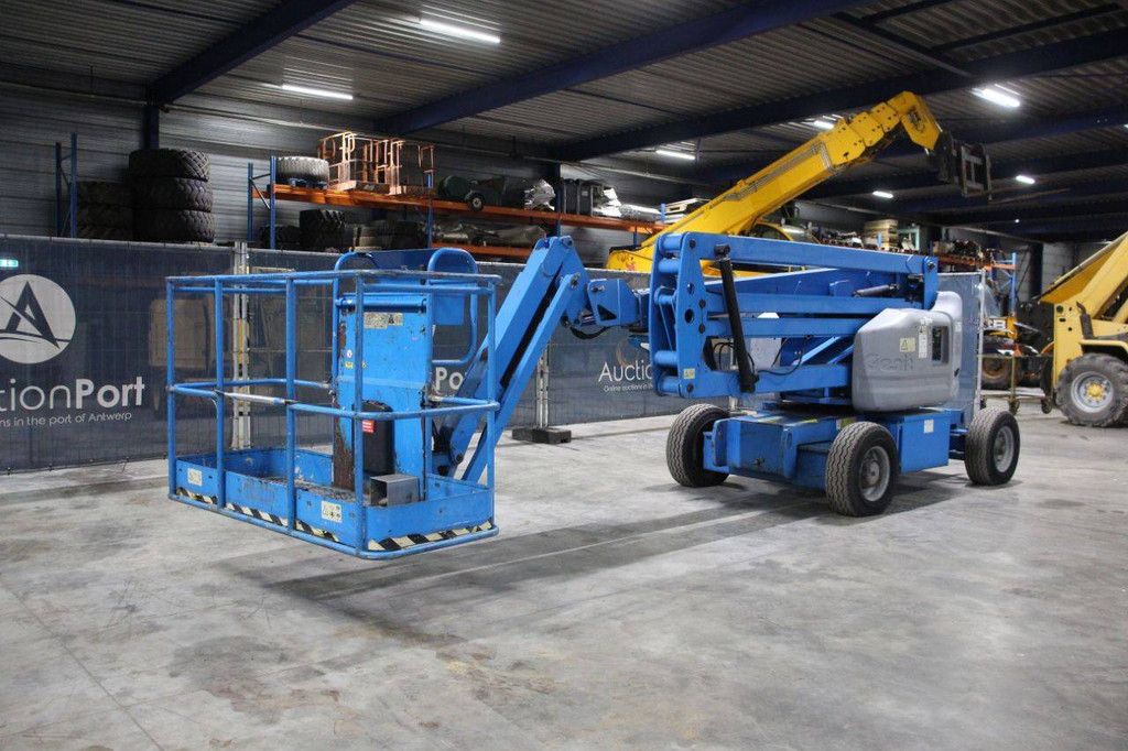 Genie Z-45/25 Gelenkteleskoparbeitsbühne, elektrisch + dieselbetrieben, 15,87 m, Baujahr 2008