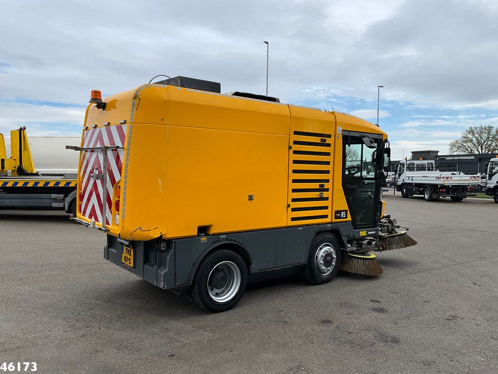 Ravo 540 with 3-rd brush