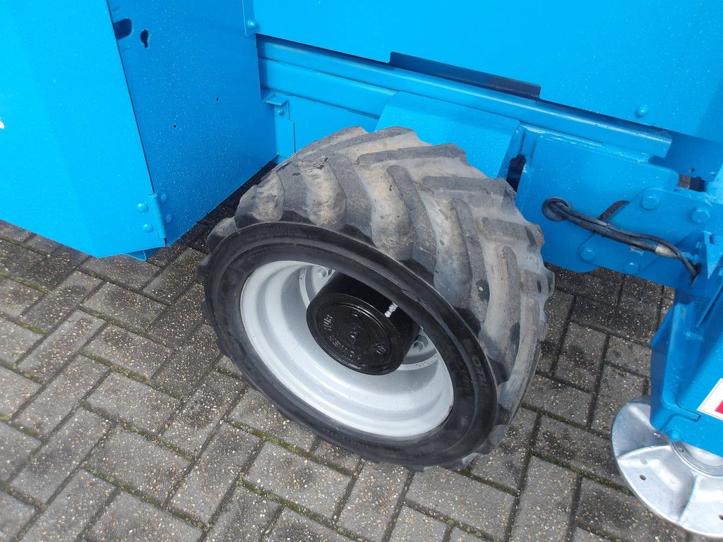 Scissor lift Genie GS-2669RT 10m Diesel 2013