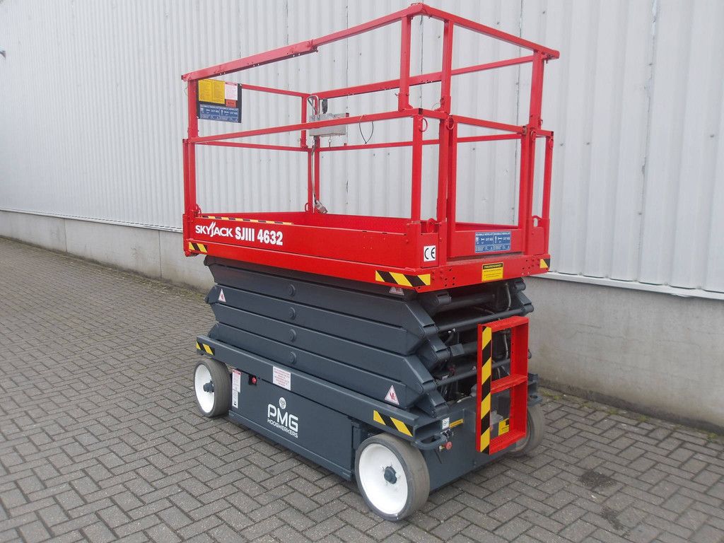 Skyjack SJ4632 Scherenhebebühne 11,75 m elektrisch 2015 auf Nieuwe Vlemmix