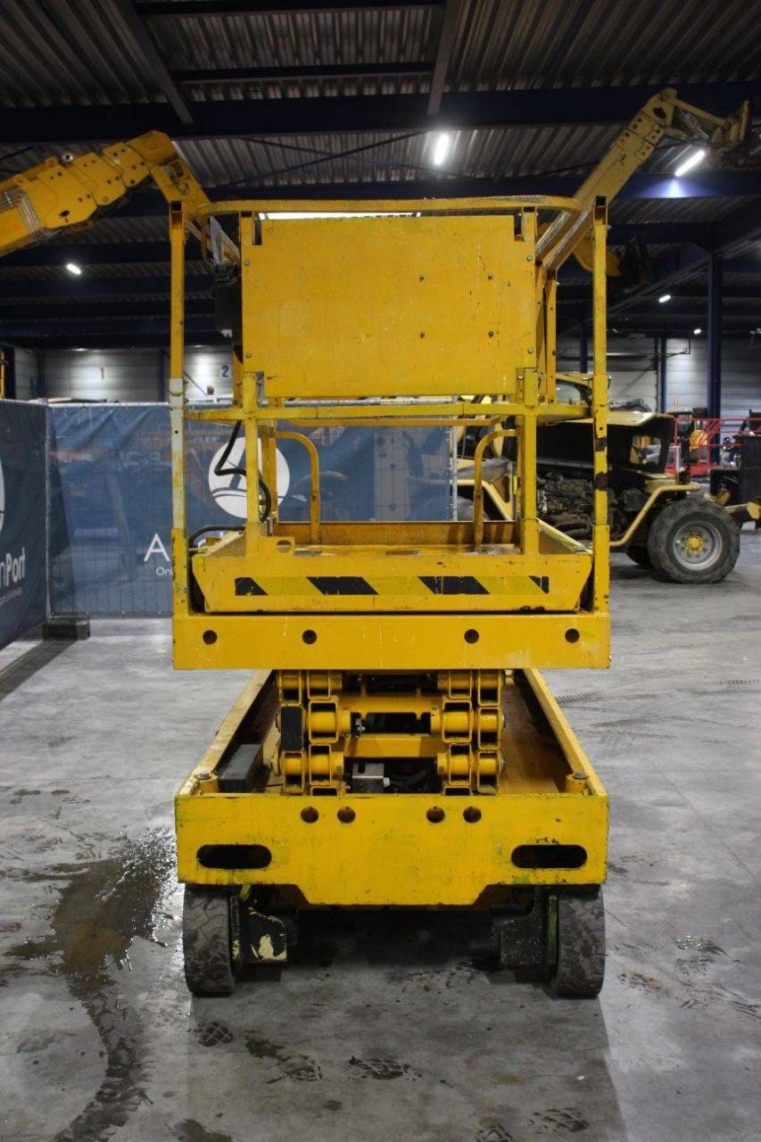 Scherenarbeitsbühne Haulotte COMPACT 10 Electric 10m 2012