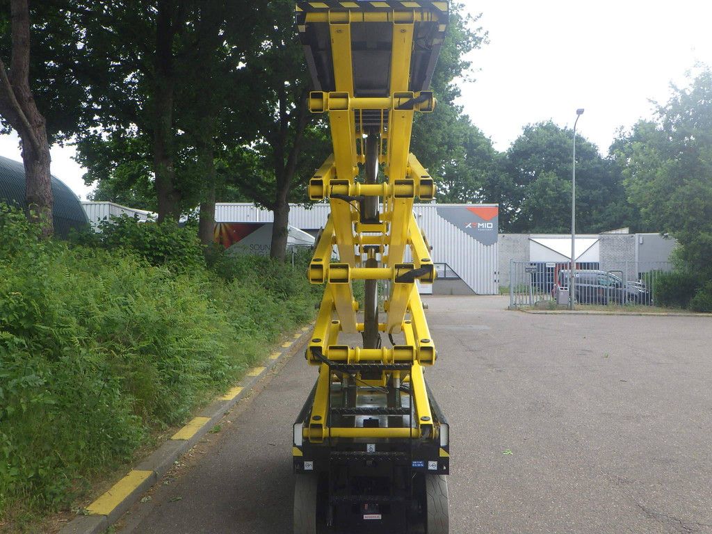 Scherenbühne Airo X12EN Elektrisch 12,10 m 2015