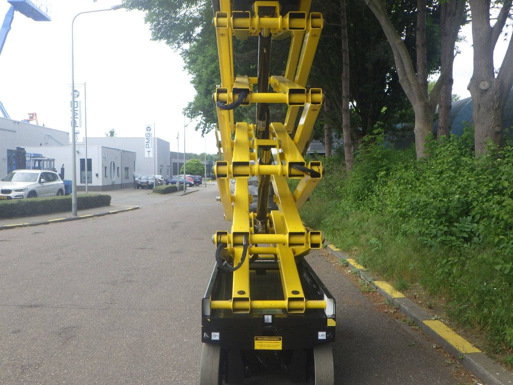 Scherenbühne Airo X12EN Elektrisch 12,10 m 2015