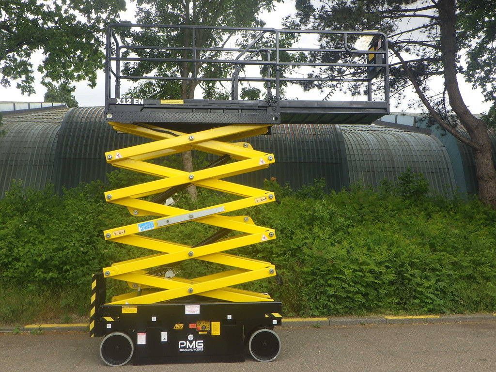 Scherenbühne Airo X12EN Elektrisch 12,10 m 2015