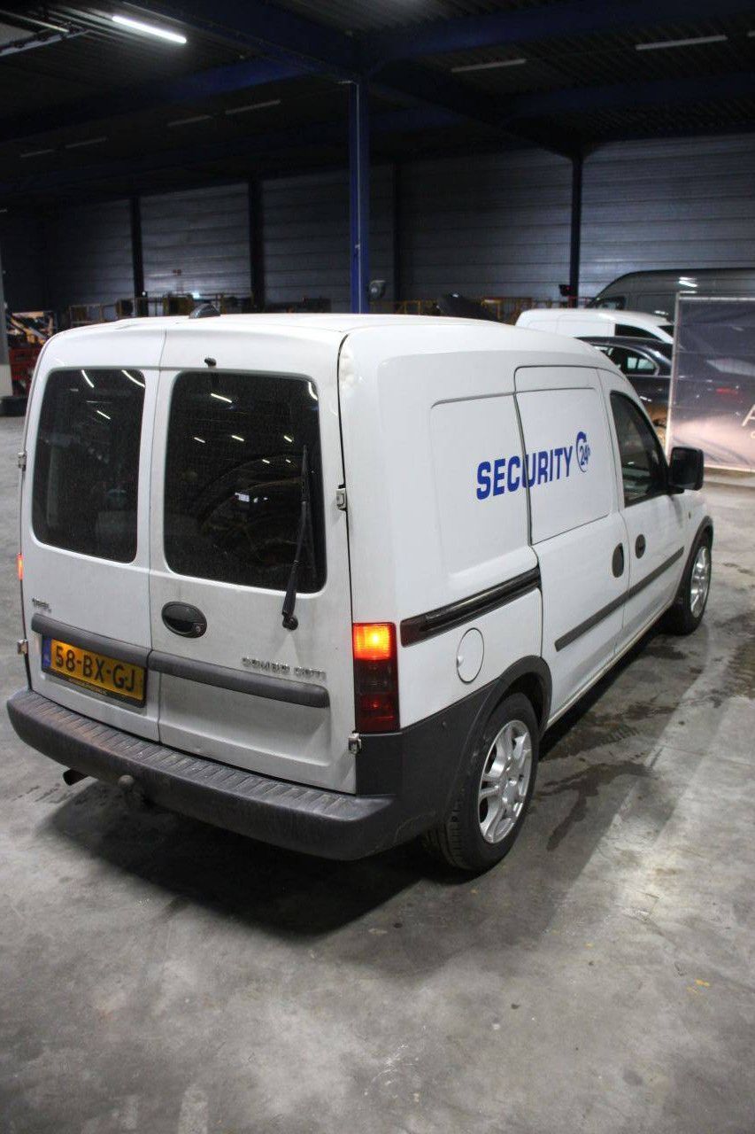 Opel COMBO-C-VAN Z13DT AC Diesel 69hp van 2006