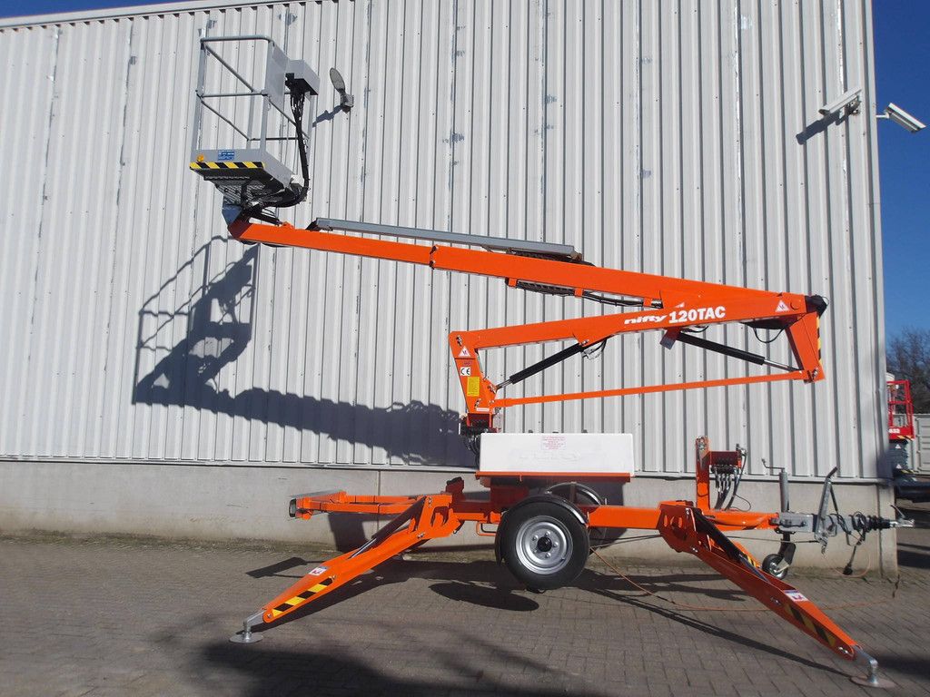 Aanhangerhoogwerker Nifty 120TAC 12.20m Elektrisch 2014