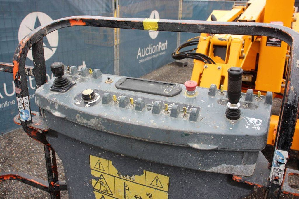 Articulating boom lift JLG 340AJ 12.33m Diesel