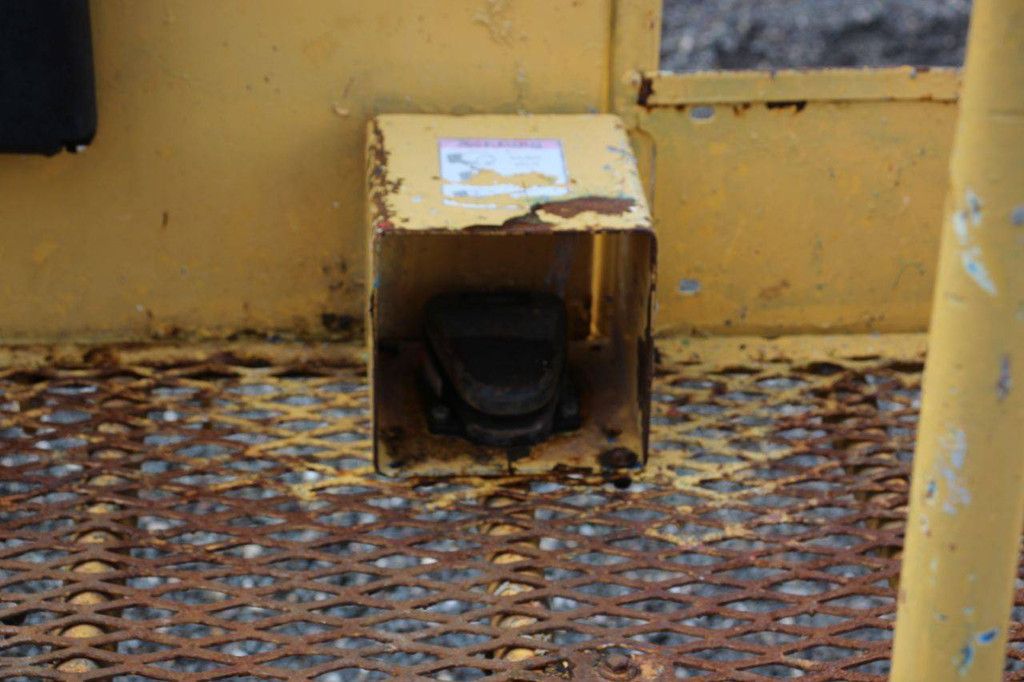 Knikarmhoogwerker Genie Genie Z-34/22 Diesel 12.50m 2010