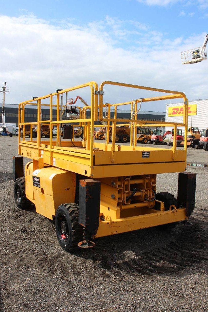 Scherenarbeitsbühne Haulotte H12 SX Diesel 12m 2015