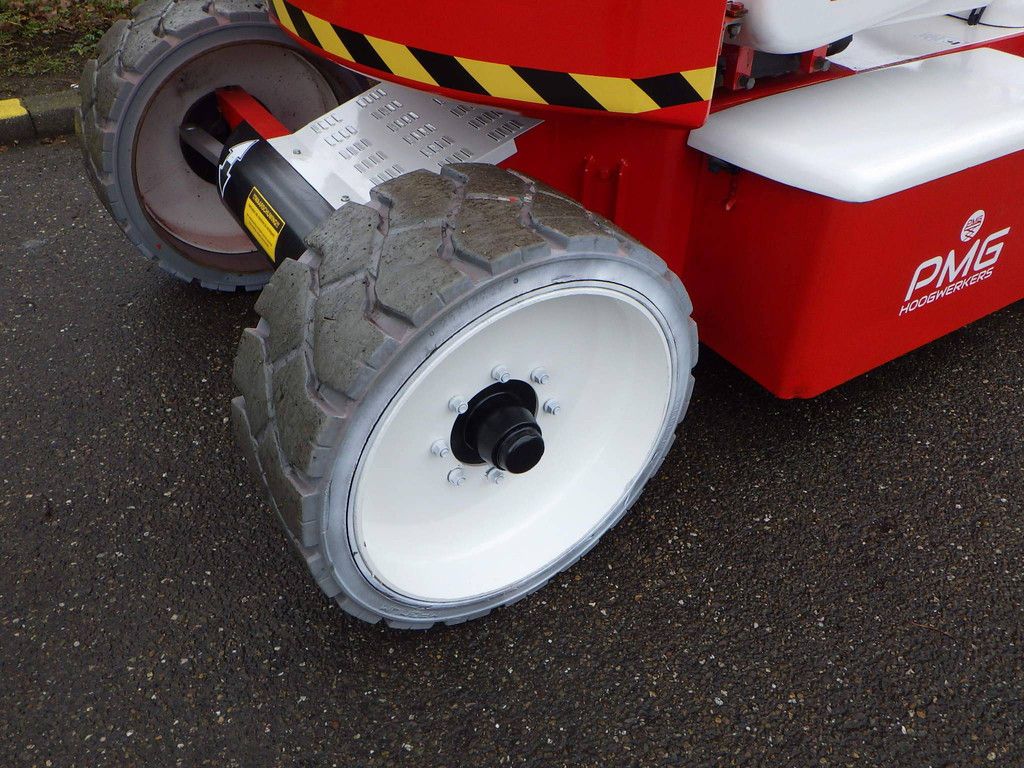 Niftylift HR17NE Elektrische Gelenkteleskoparbeitsbühne 17 m 2010