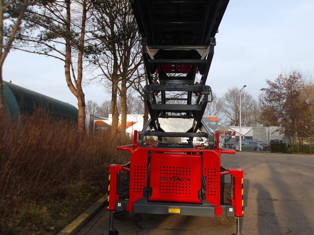 Skyjack SJ9250 Scherenarbeitsbühne 17,24 m Diesel 2015