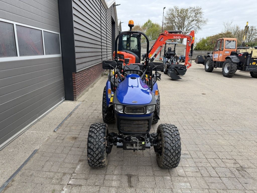 Farmtrac FT26 HST minitractor DEMO galaxy banden
