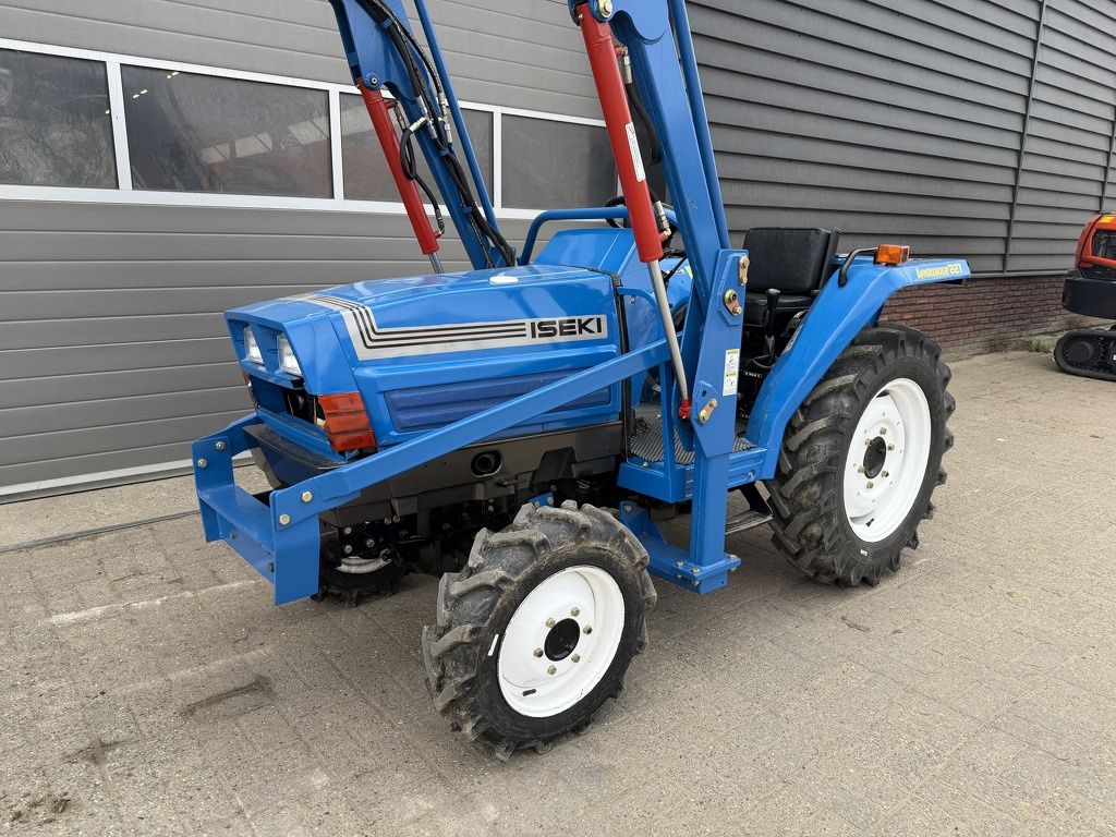 Iseki TA227 4WD 25 PK minitractor met frontlader / voorlader