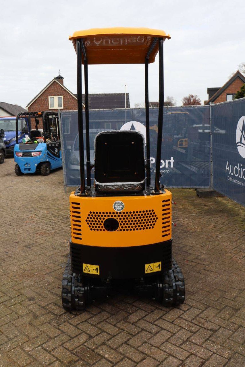 Minibagger CMH DW-10B Diesel 12 PS Baujahr 2026 Neu