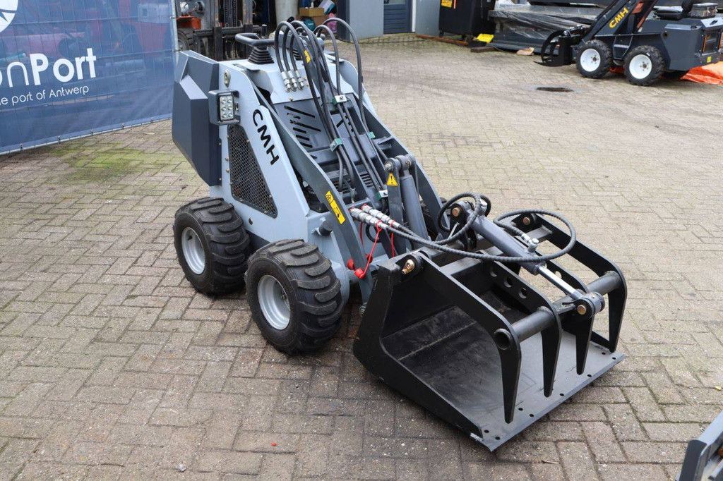 Skid steer loader CMH HT320 Petrol 13.5 hp 2025